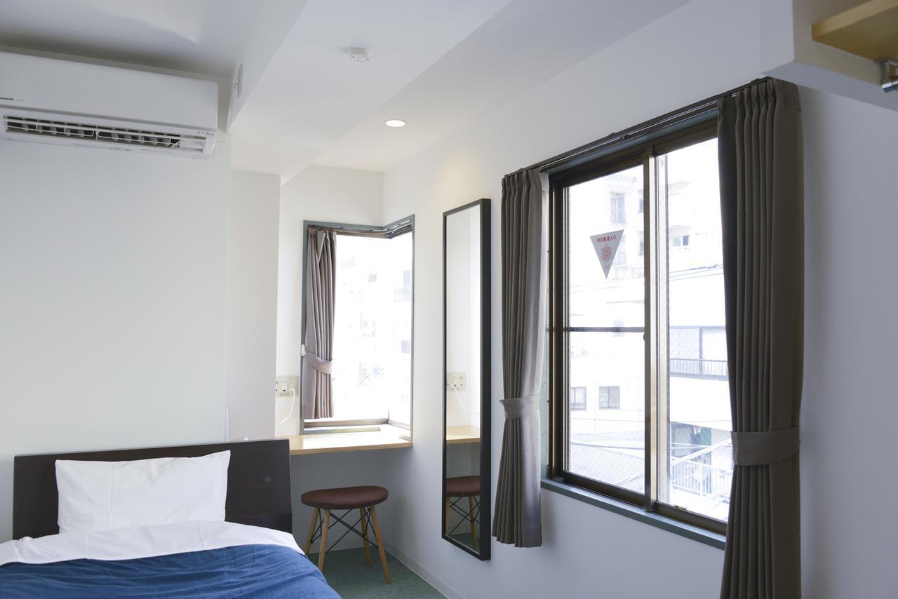 Tabist World Travelers Hostel Ueno Tōkyō Extérieur photo