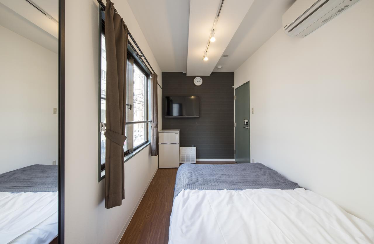 Tabist World Travelers Hostel Ueno Tōkyō Extérieur photo